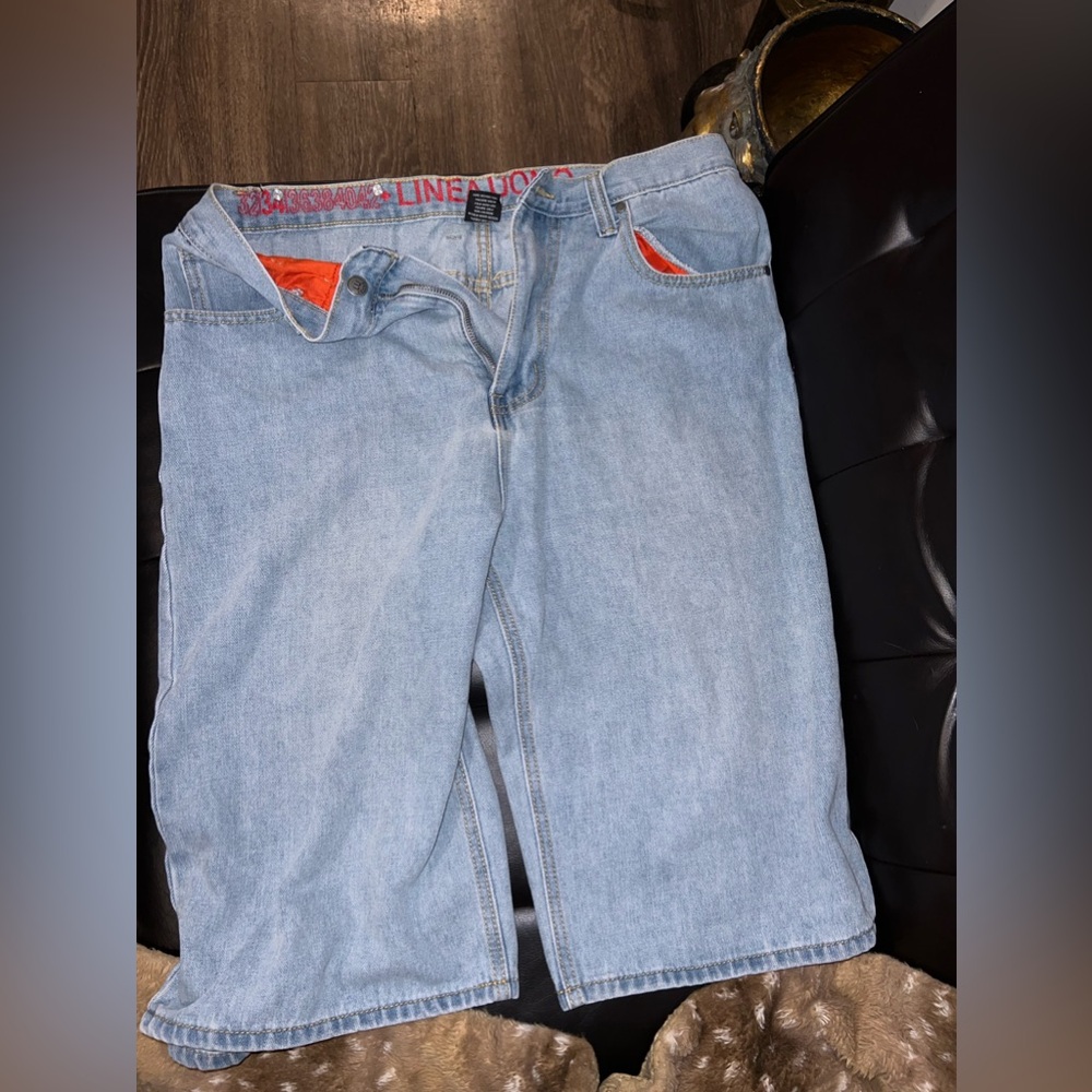 Linea Uomo Jean shorts size 34